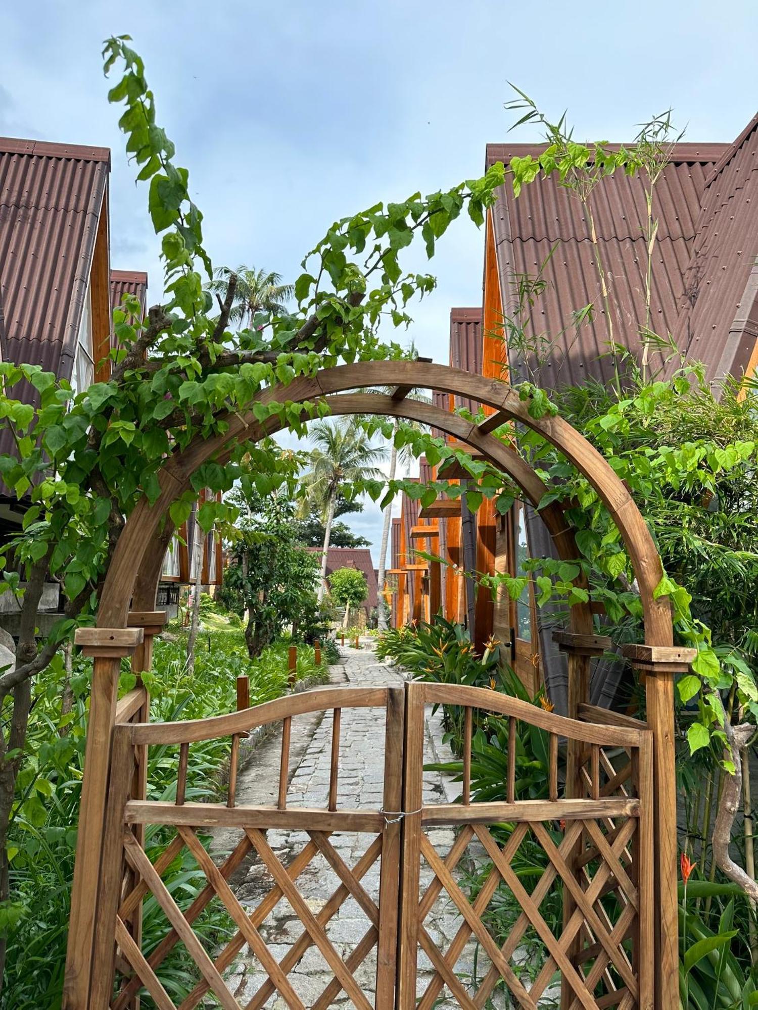 Fly Up Resort Lai Son 외부 사진